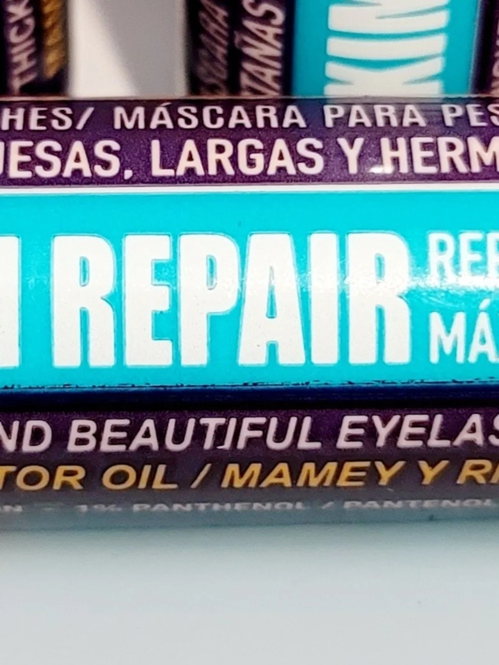 Purple-Top Lash Enhancing Mascara - Deep Black Lashes